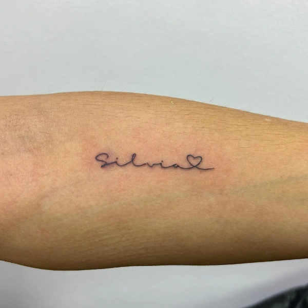 Linefine tatuaje